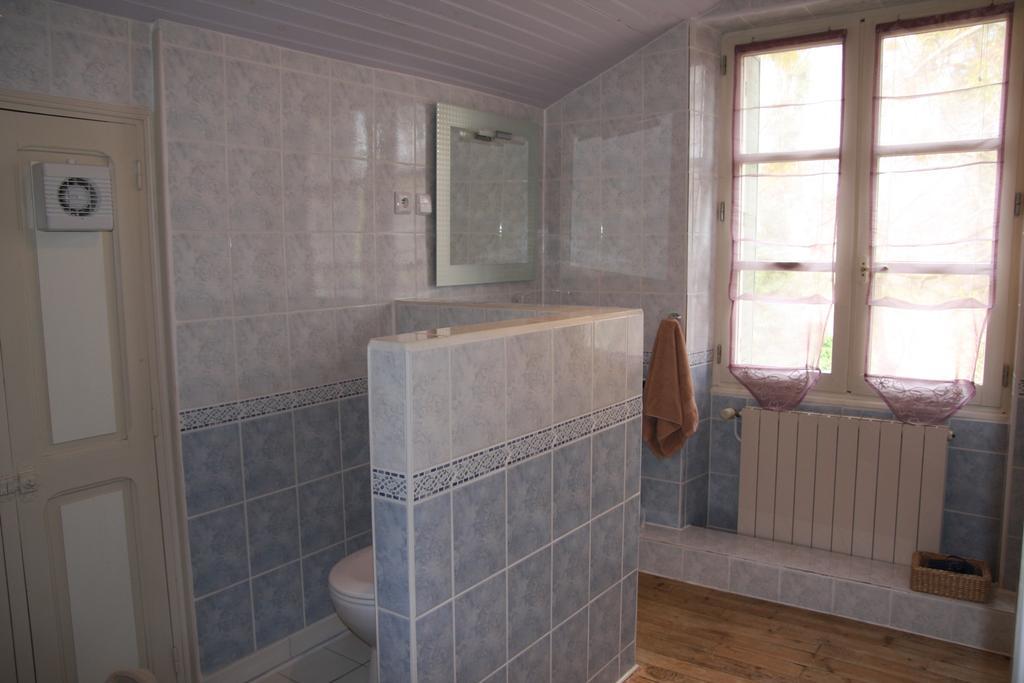 Chambre D'Hotes Park Des Collines - Gite Genissieux Bagian luar foto